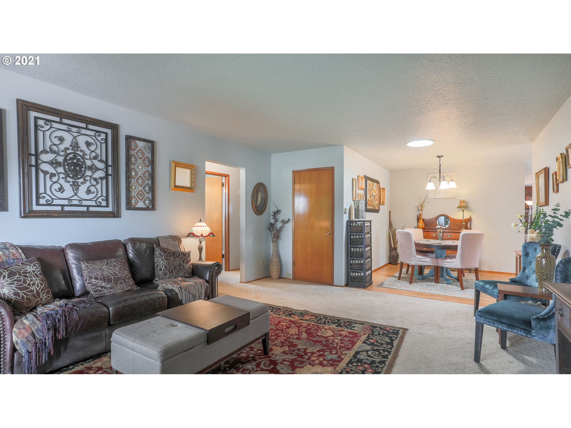 1790 Thompson Road Woodburn, OR 97071 - Photo 5 of 27 Gallery Image 5