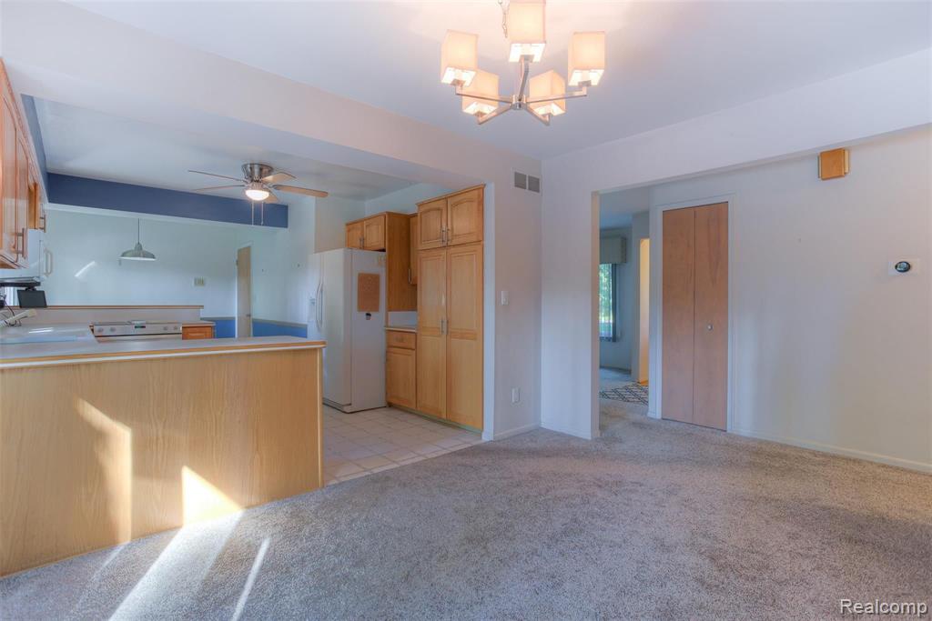 35115 West 13 Mile Road Farmington Hills, MI 48331 - Photo 24 of 50