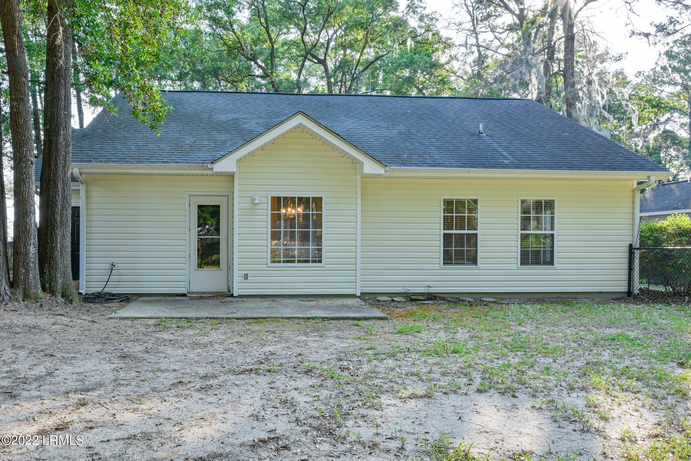 137 Baynard Road Beaufort, SC 29906 - Photo 7 of 31 137 Baynard Rd-#7