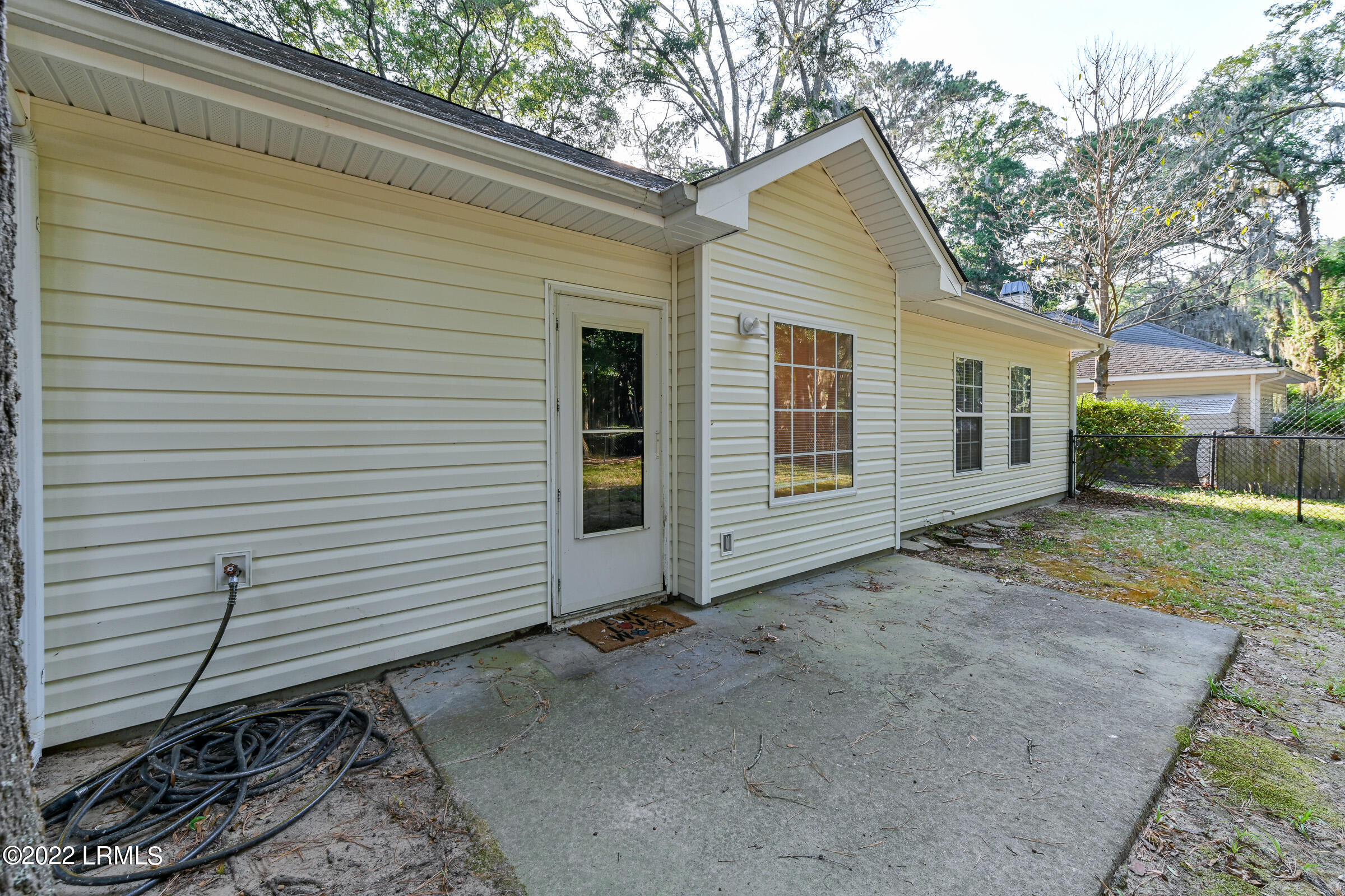 137 Baynard Road Beaufort, SC 29906 - Photo 8 of 31 137 Baynard Rd-#8