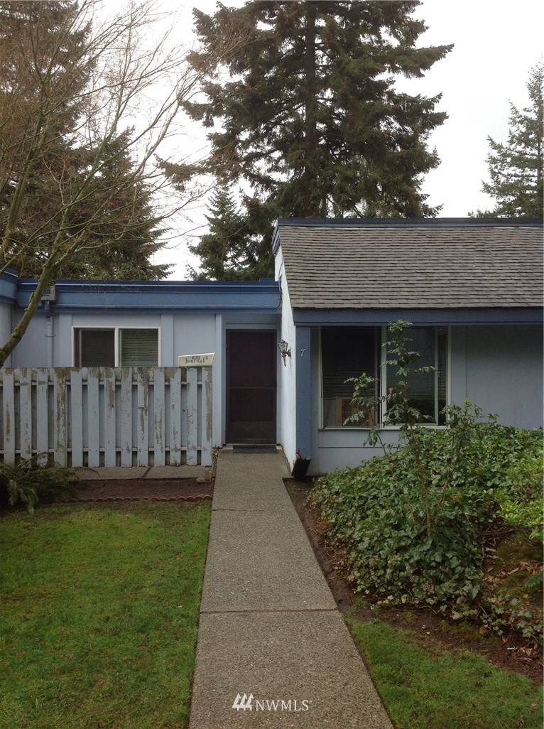4308 Northeast Sunset Boulevard, Unit C7 Renton, WA 98059 - Photo 1 of 14 Gallery Image 1