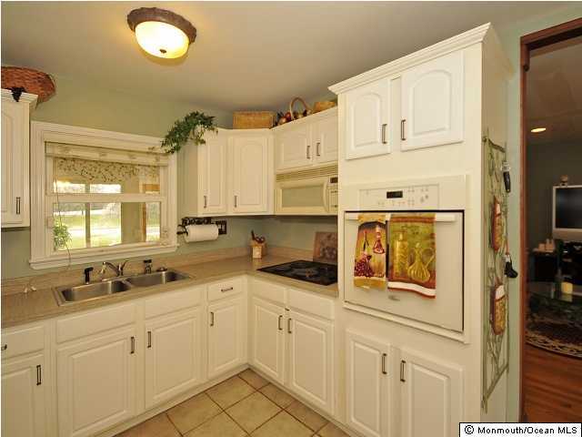 70 School Road Marlboro, NJ 07746 - Photo 2 of 3 Additional Photo