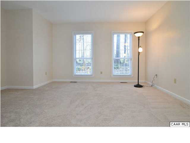 8 Woodridge Road Palmyra, VA 22963 - Photo 5 of 27 master bedroom