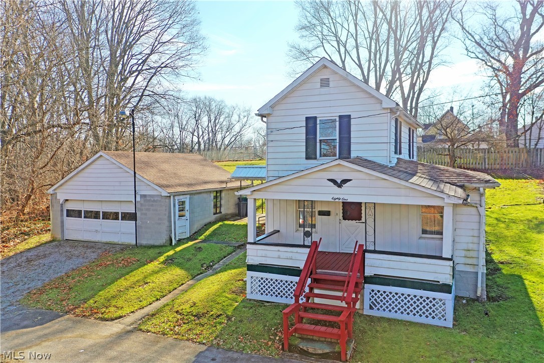 81 Spring Street Southeast Hubbard, OH 44425 - Photo 2 of 35 Gallery Image 2