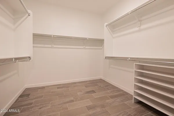 $3,175 | 10046 East Bell Road, Scottsdale, AZ 85260