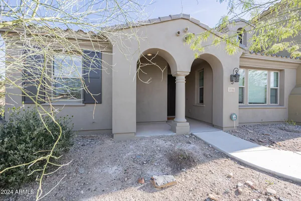 $3,175 | 10046 East Bell Road, Scottsdale, AZ 85260