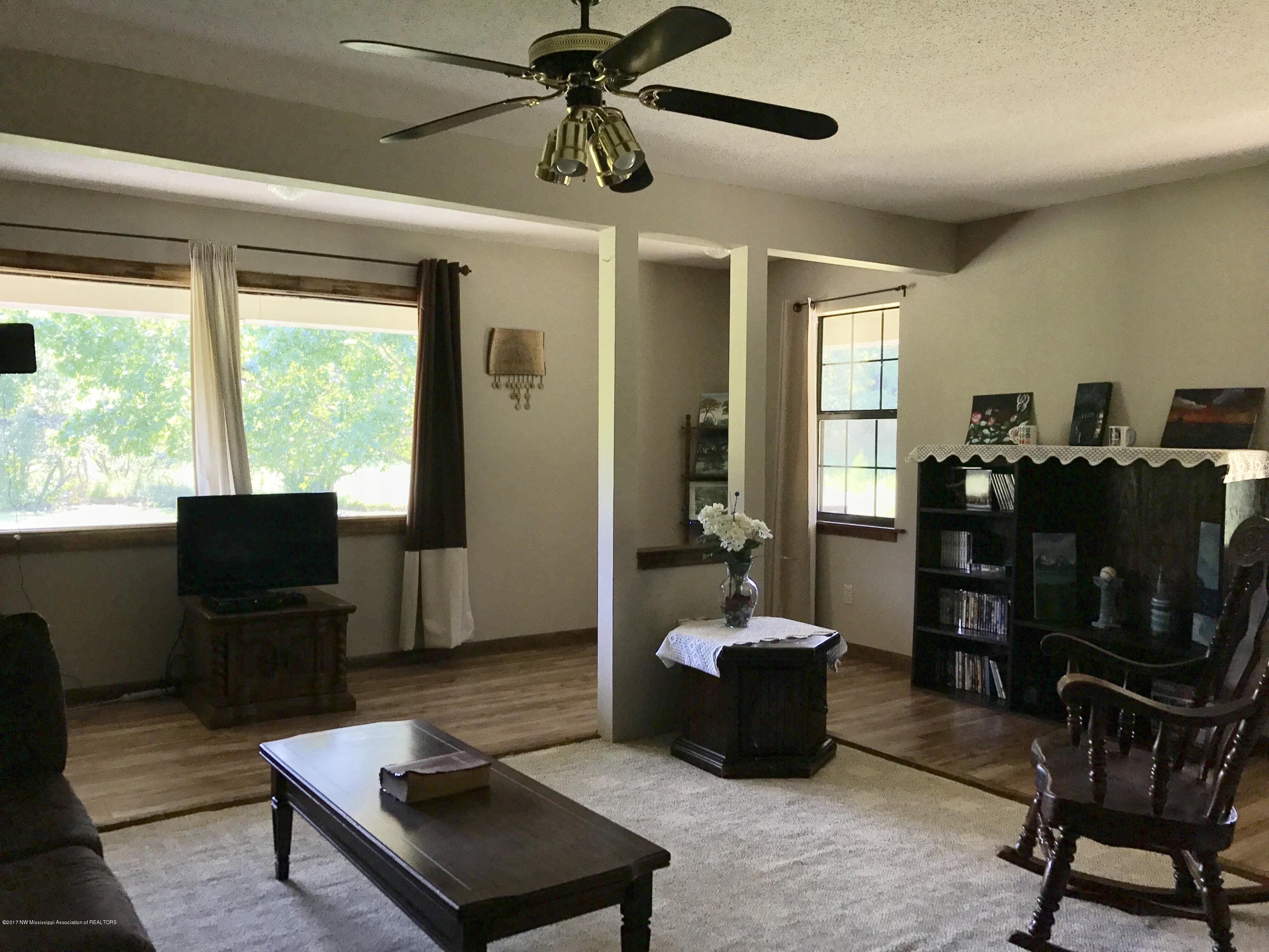 58 Ford Road Batesville, MS 38606 - Photo 22 of 58 IMG_7549