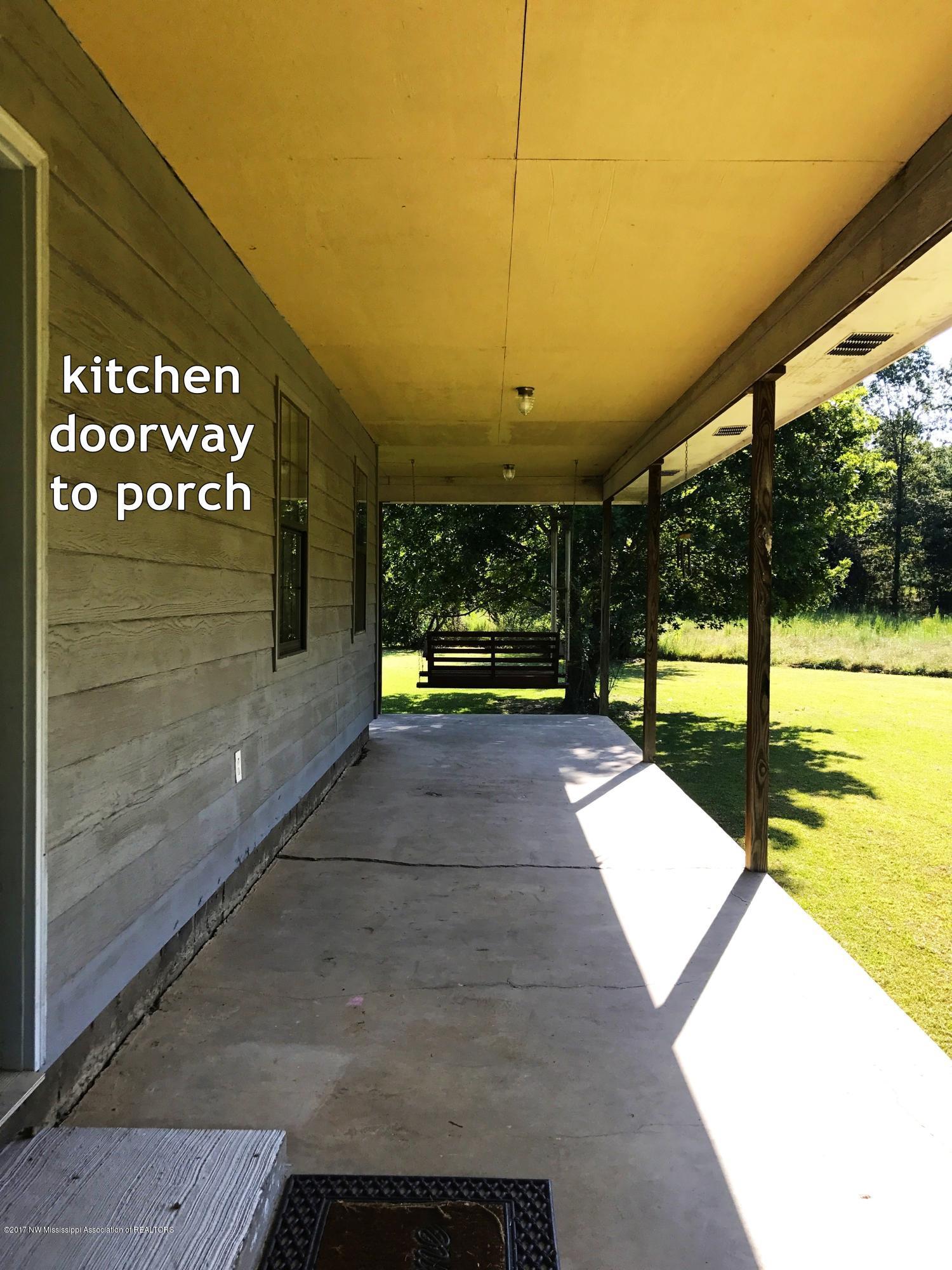 58 Ford Road Batesville, MS 38606 - Photo 10 of 58 IMG_7537