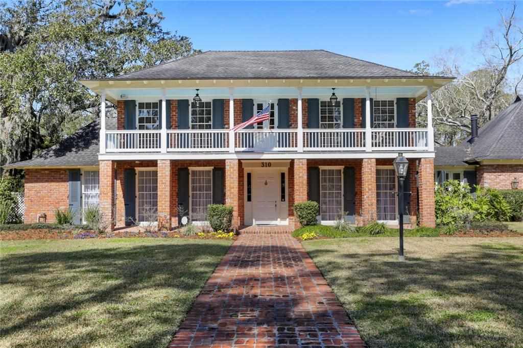 310 Southern Road River Ridge, LA 70123 - Photo 1 of 40