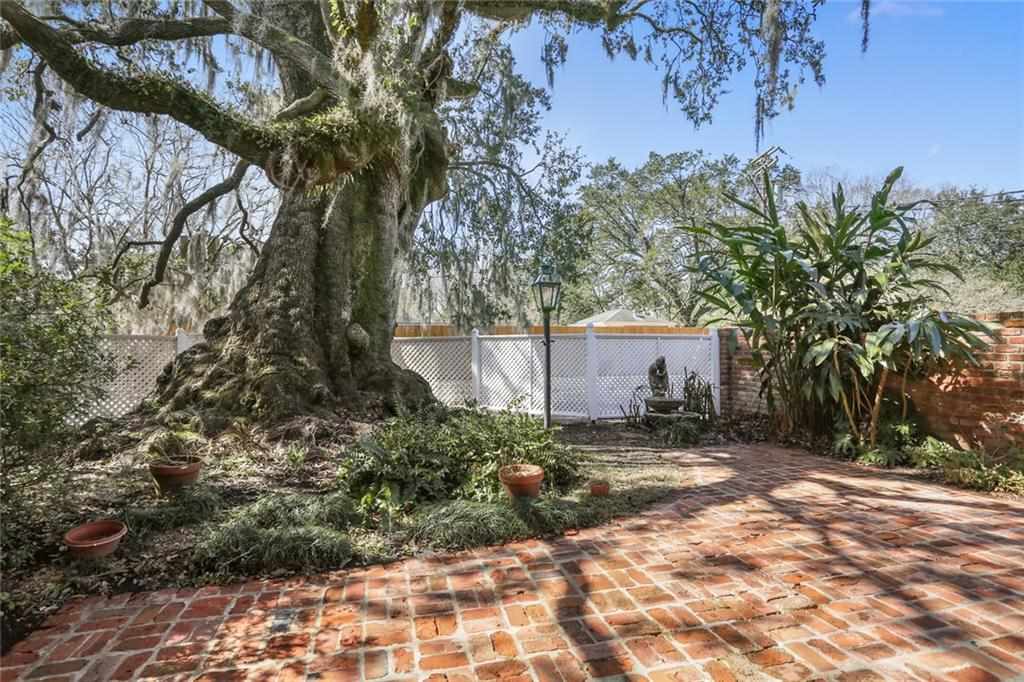 310 Southern Road River Ridge, LA 70123 - Photo 20 of 40