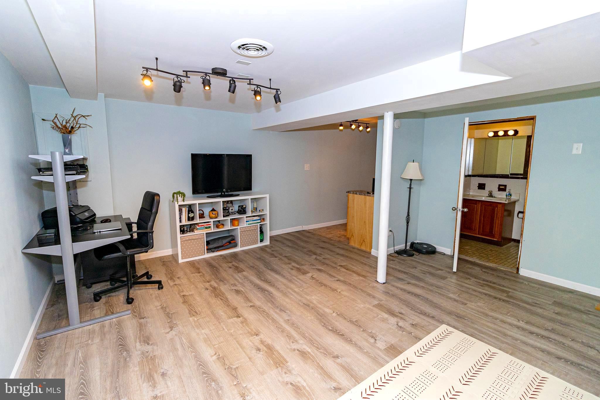 513 Valcour Road Catonsville, MD 21228 - Photo 19 of 27 Gallery Image 19