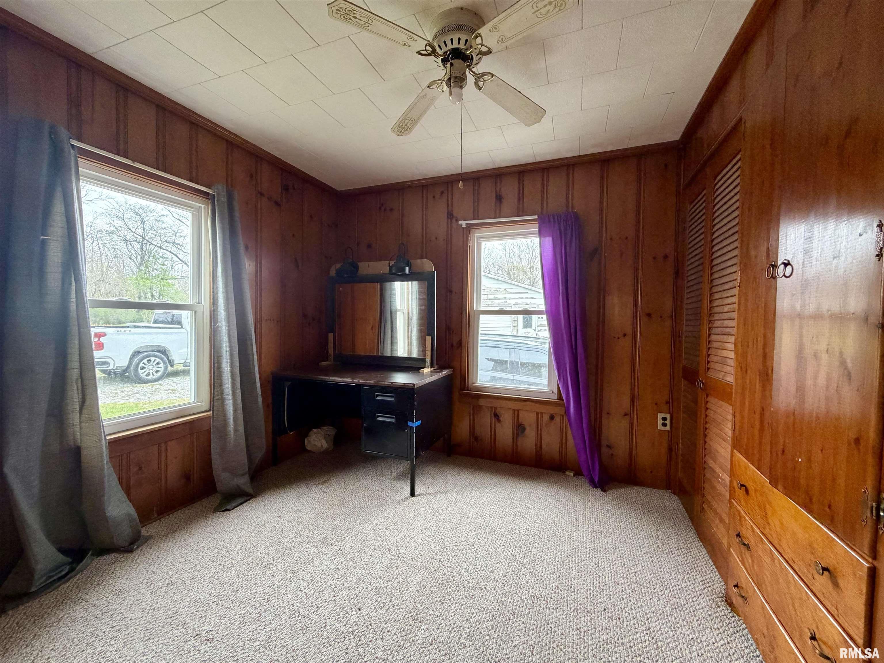 1950 Greenhill Road Eldorado, IL 62930 - Photo 11 of 25