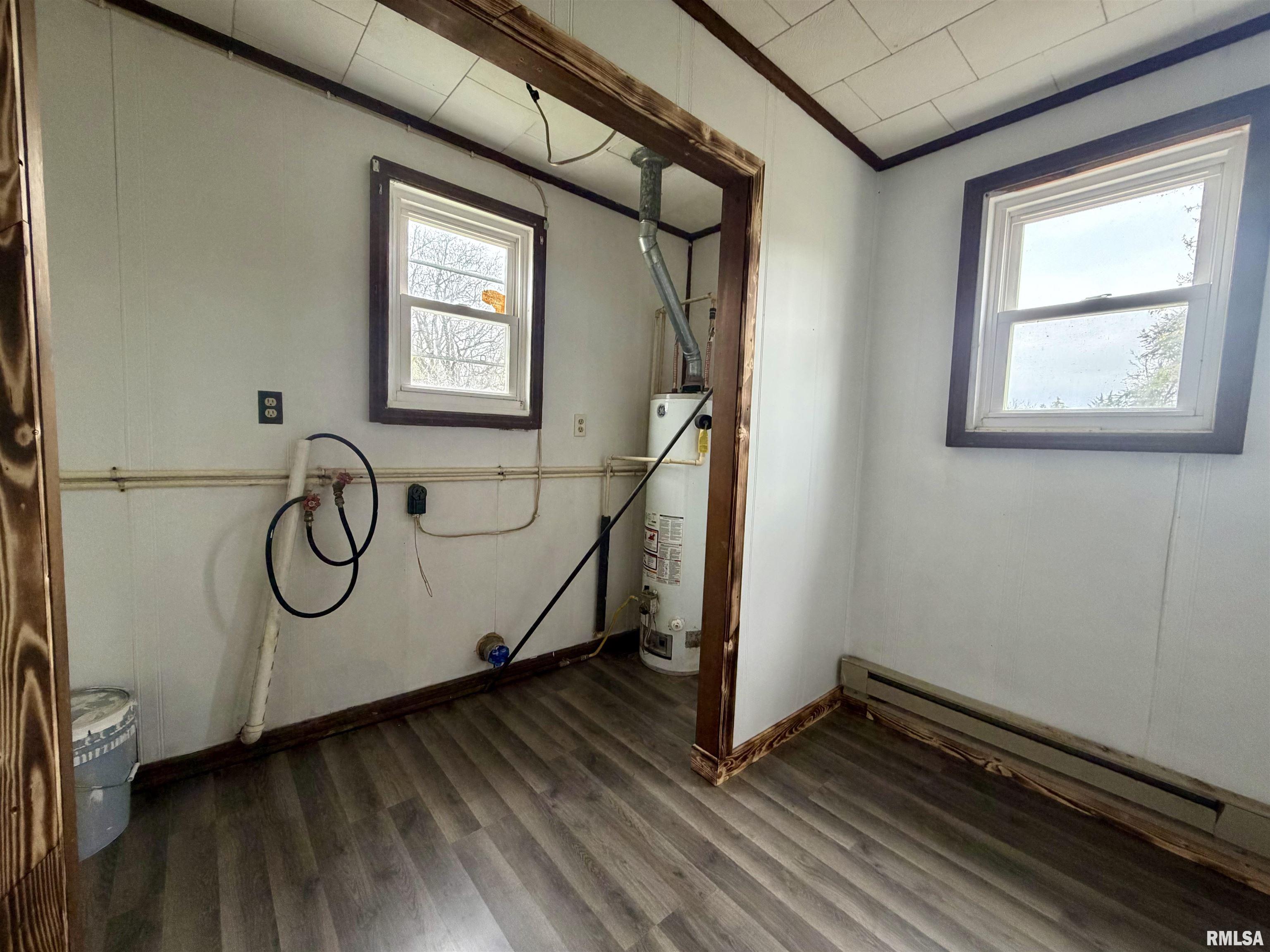 1950 Greenhill Road Eldorado, IL 62930 - Photo 15 of 25