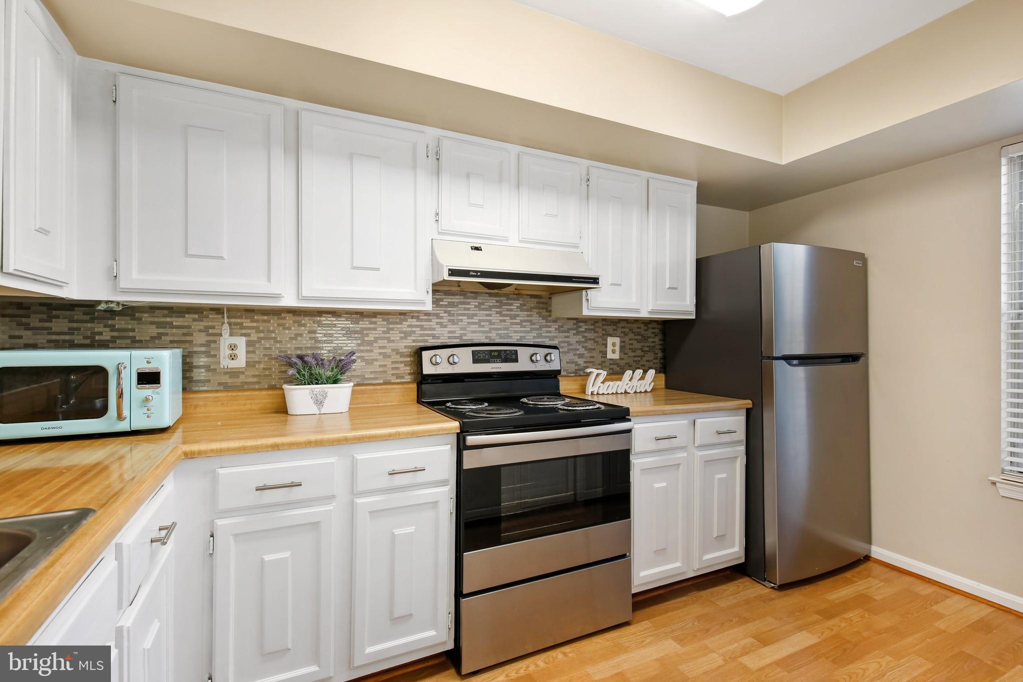 2024 Flowering Tree Terrace Silver Spring, MD 20902 - Photo 8 of 27