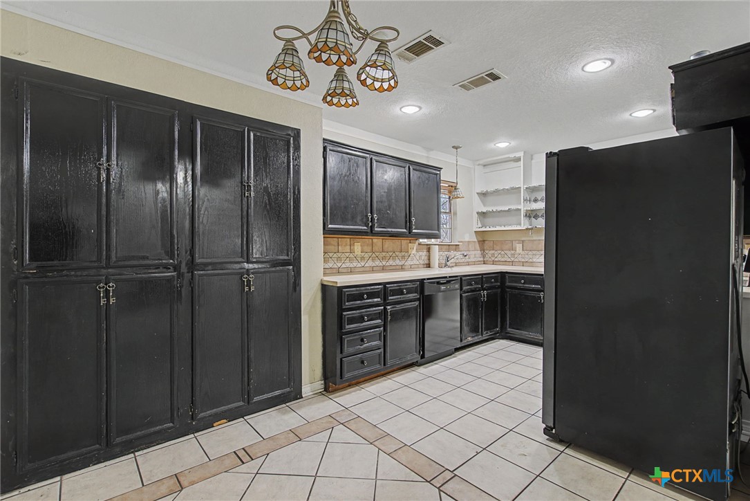 603 Nola Ruth Boulevard Harker Heights, TX 76548 - Photo 5 of 20