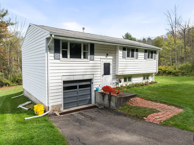 $169,900 | 1240 Taft Avenue, Endicott, NY 13760