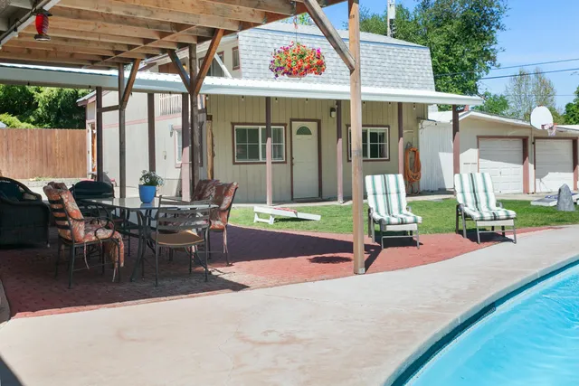 $599,900 | 8641 Redbank Road, Redding, CA 96001