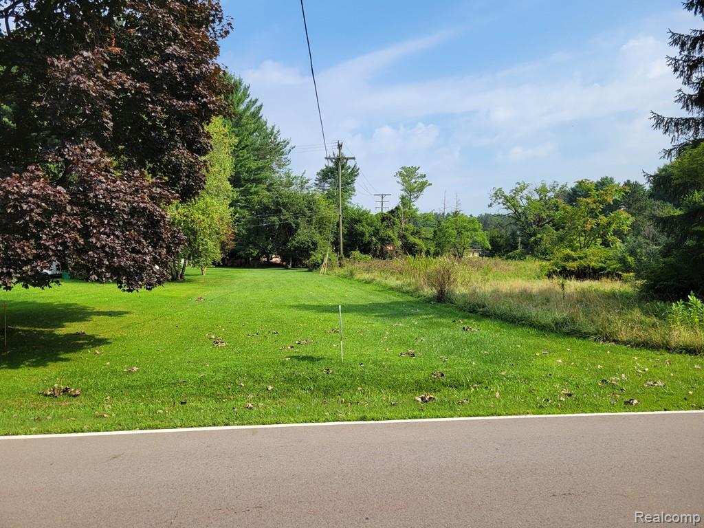 A Hemingway Lake Road Otter Lake, MI 48464 - Photo 12 of 16