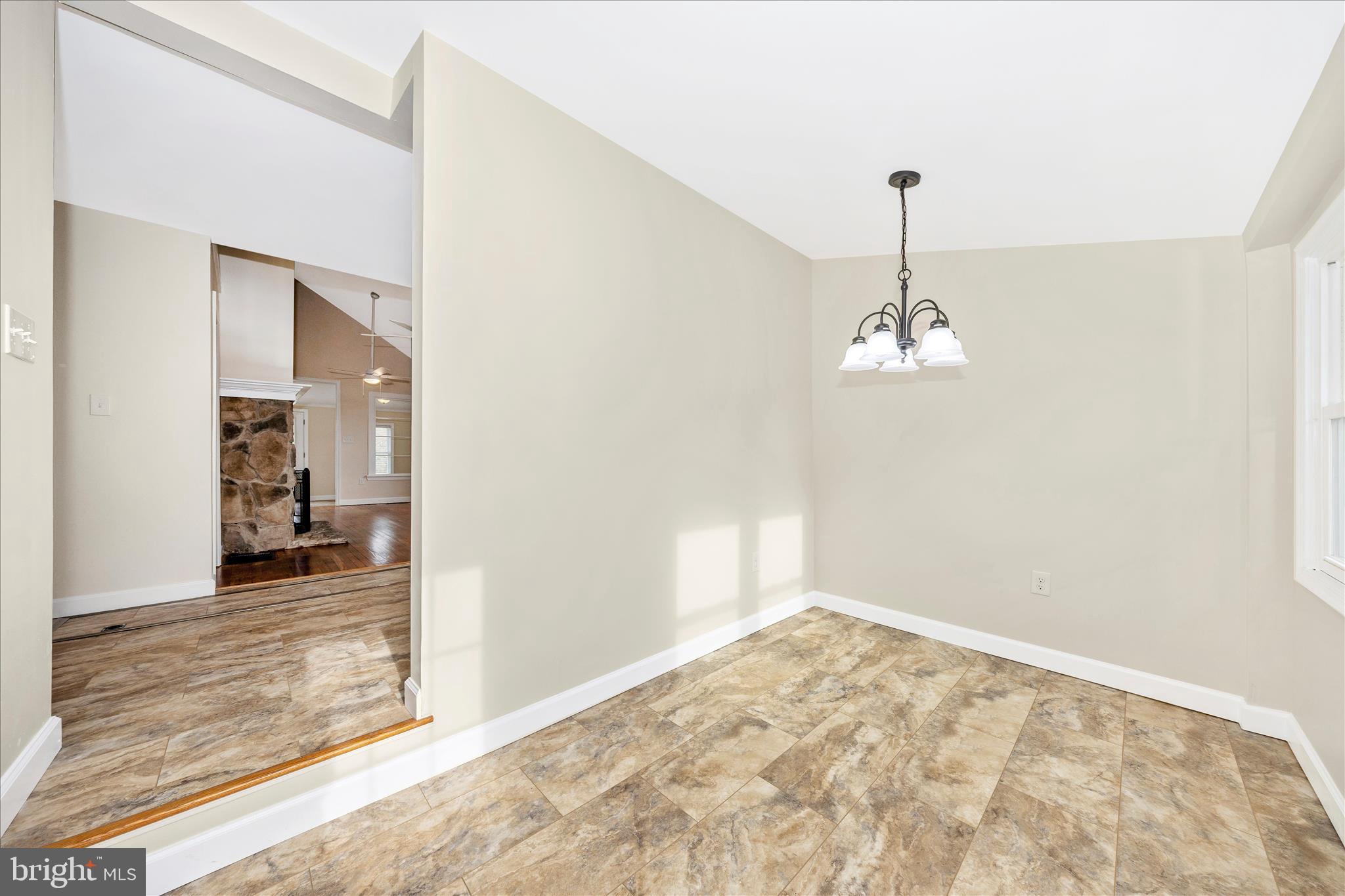 12401 Cedar Ridge Road Williamsport, MD 21795 - Photo 16 of 54 Dining Room