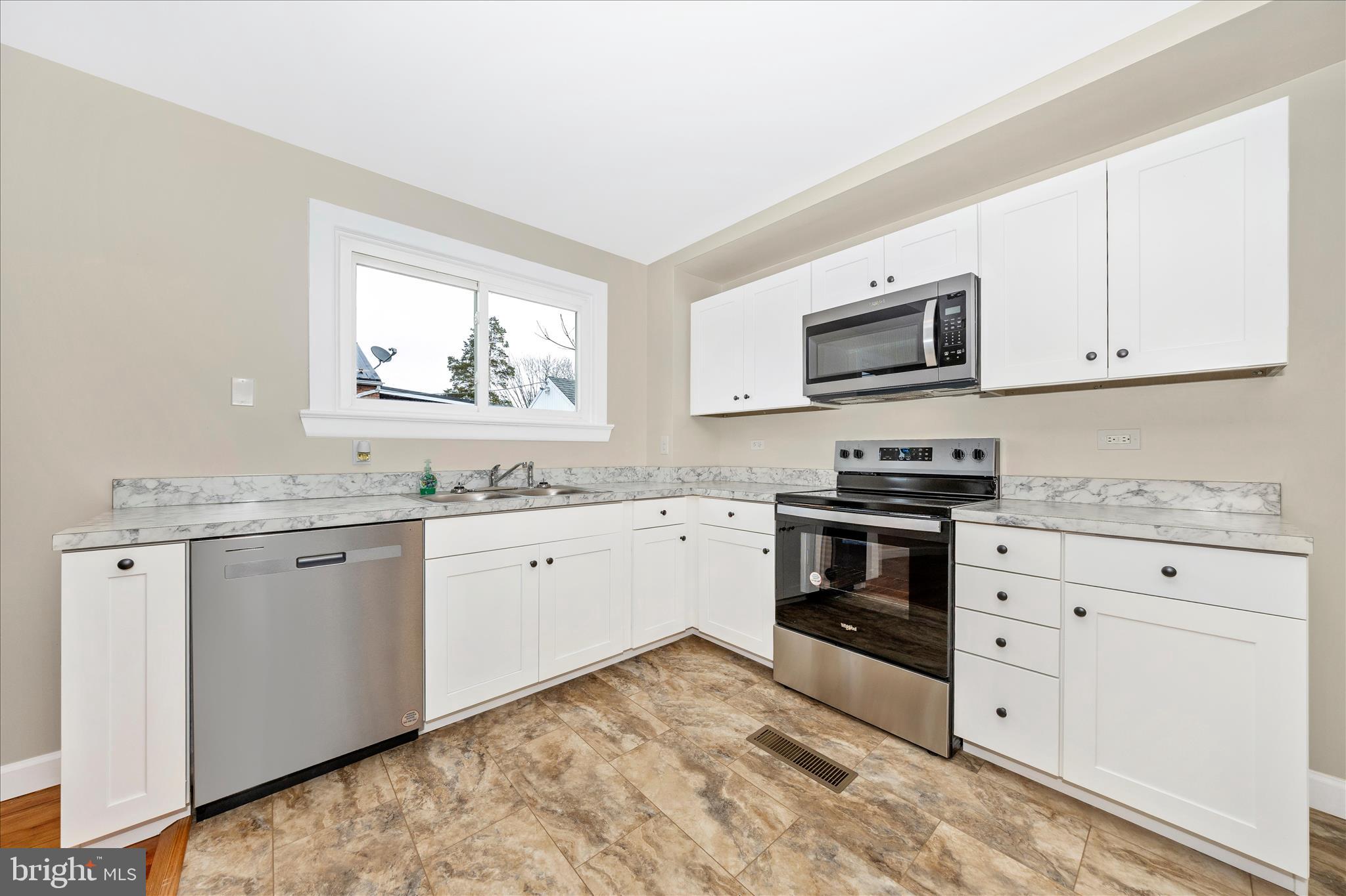 12401 Cedar Ridge Road Williamsport, MD 21795 - Photo 20 of 54 Kitchen