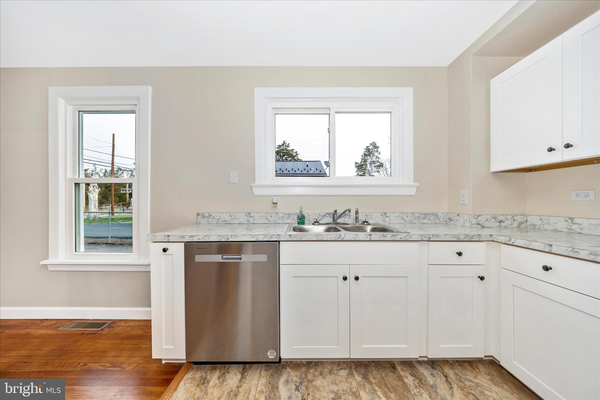 12401 Cedar Ridge Road Williamsport, MD 21795 - Photo 21 of 54 Kitchen