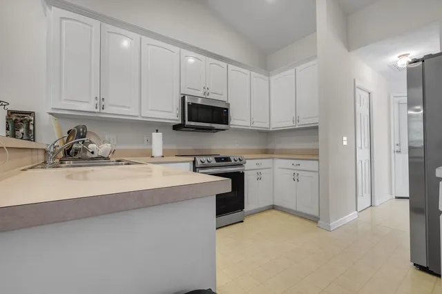 $3,400 | 3528 Leighton Hall Court, Tallahassee, FL 32309