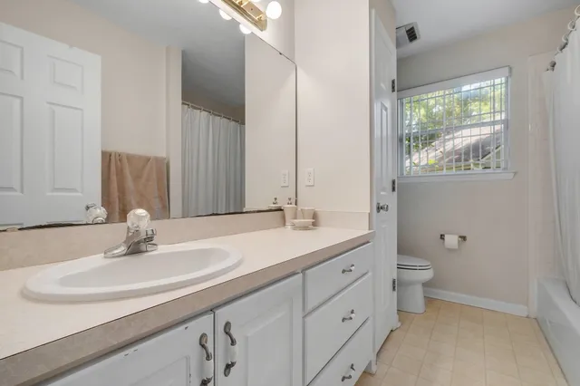 $3,400 | 3528 Leighton Hall Court, Tallahassee, FL 32309