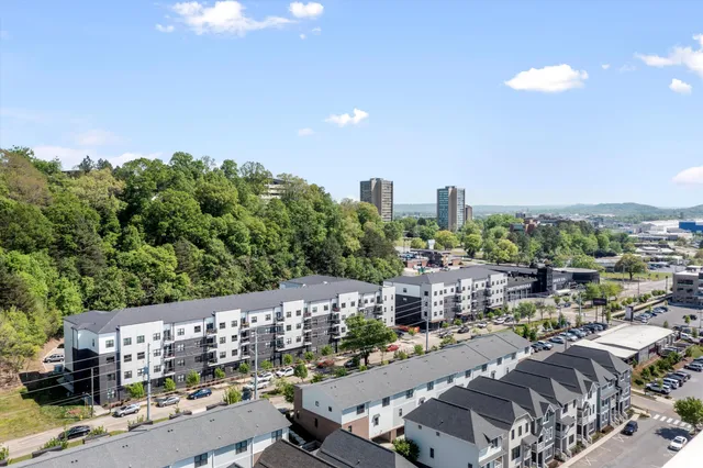 $280,000 | 782 Riverfront Parkway, Unit 107, Chattanooga, TN 37402