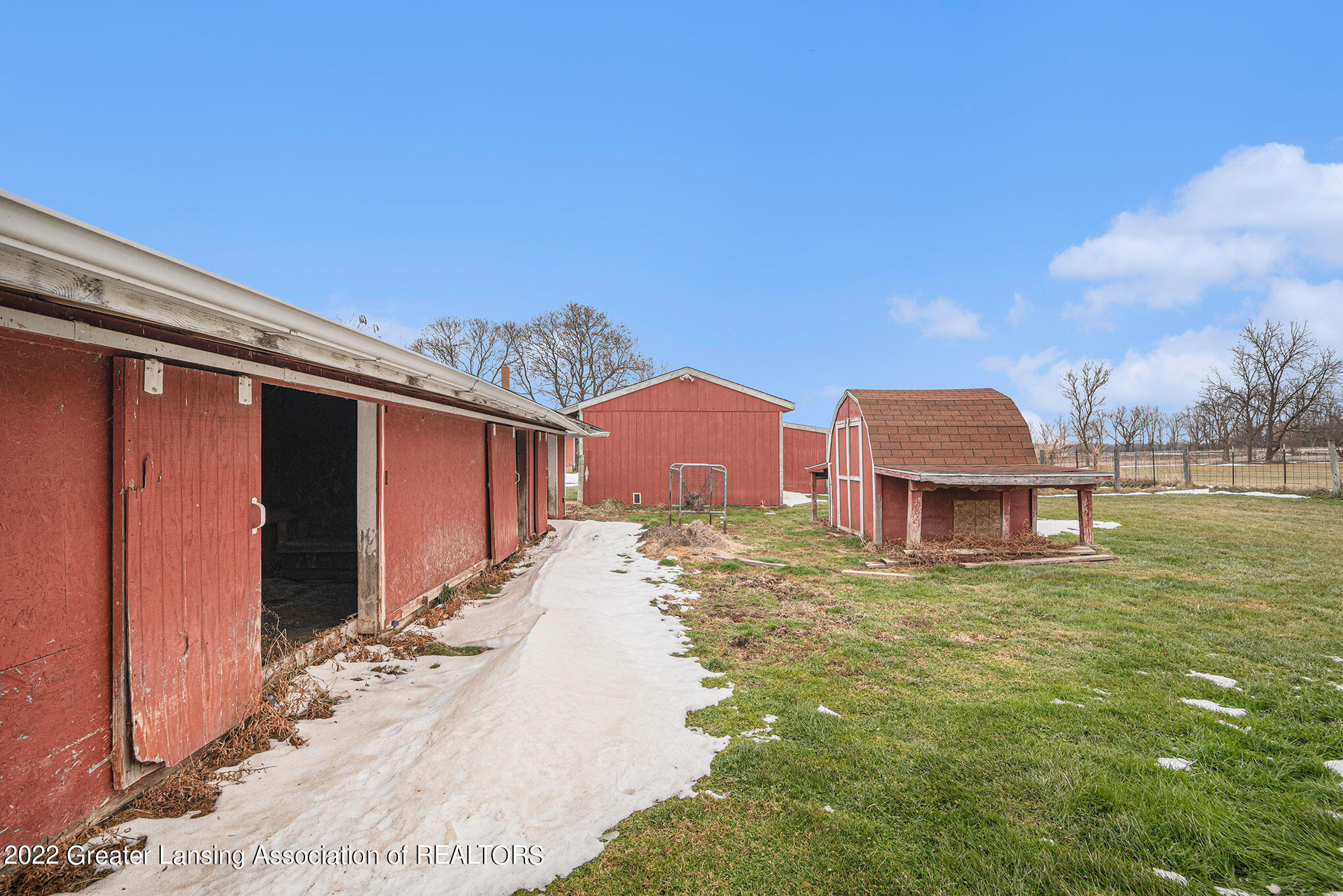 10905 West Howe Road Eagle, MI 48822 - Photo 7 of 29 DSC_6255