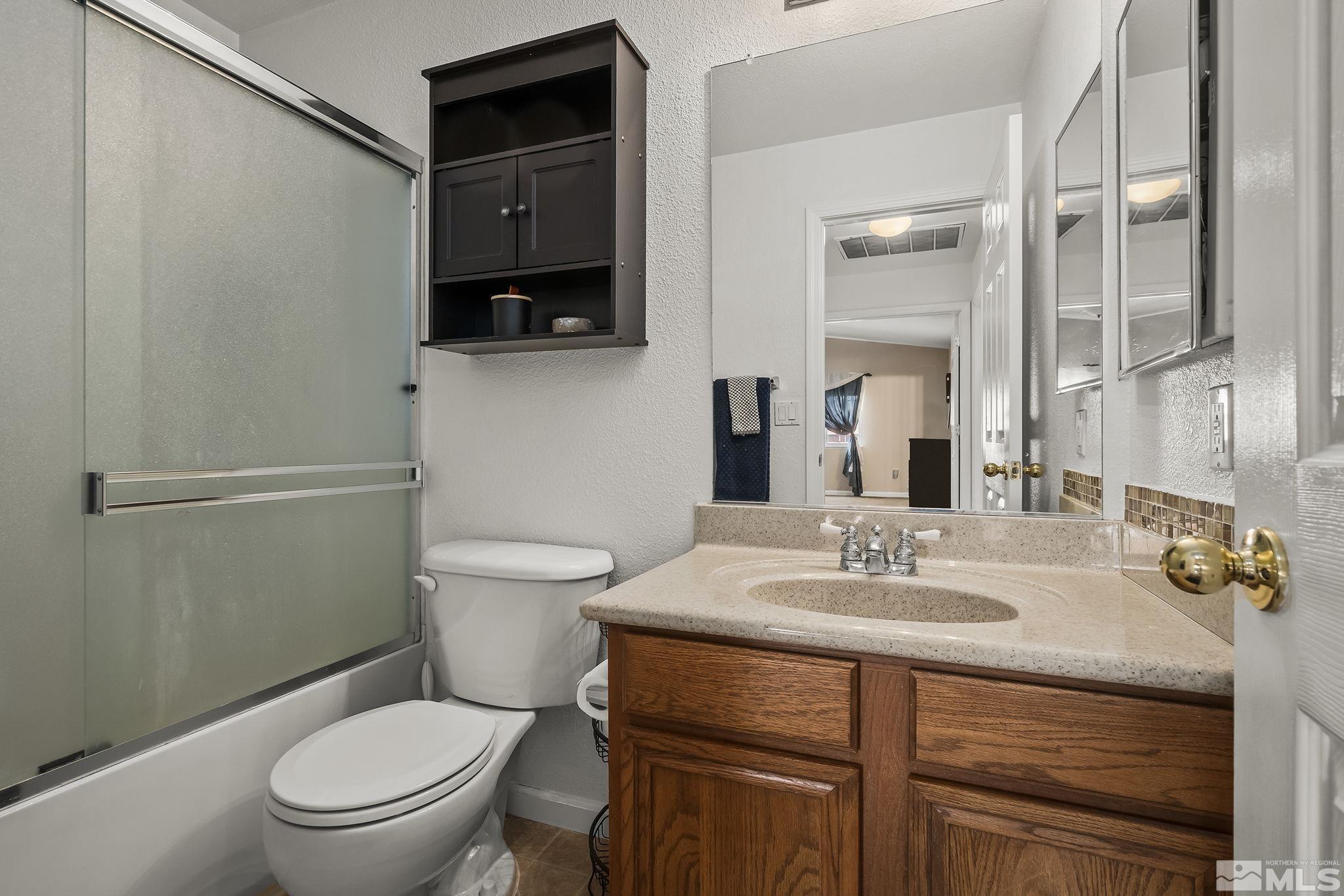 18216 Oakbrook Lane Reno, NV 89508 - Photo 13 of 19 Photo 13