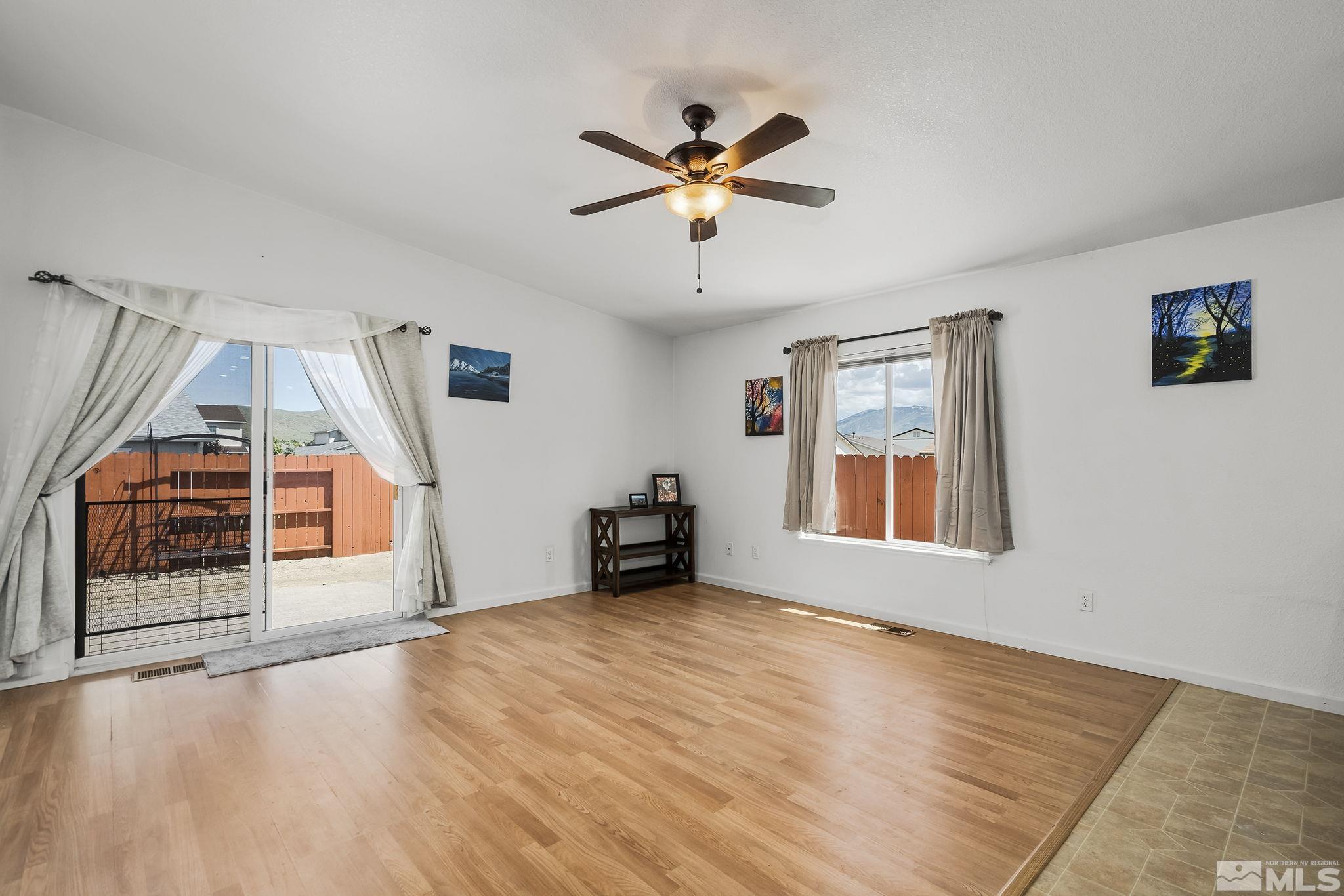 18216 Oakbrook Lane Reno, NV 89508 - Photo 7 of 19 Photo 7