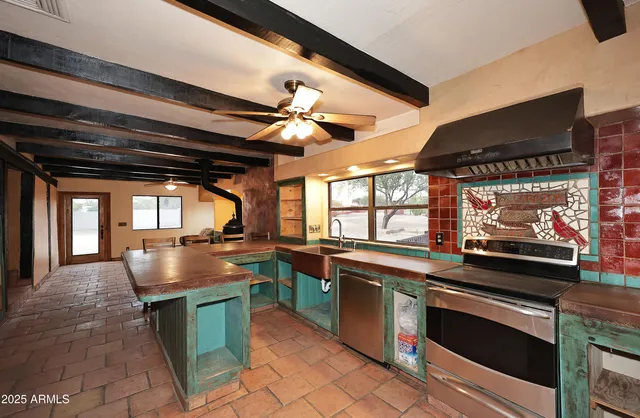 $1,200,000 | 28628 North 44th Street, Cave Creek, AZ 85331