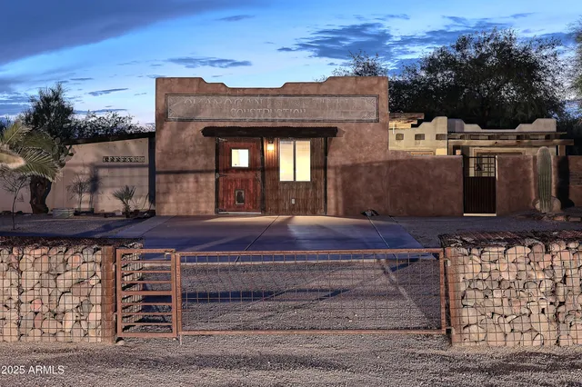 $1,200,000 | 28628 North 44th Street, Cave Creek, AZ 85331