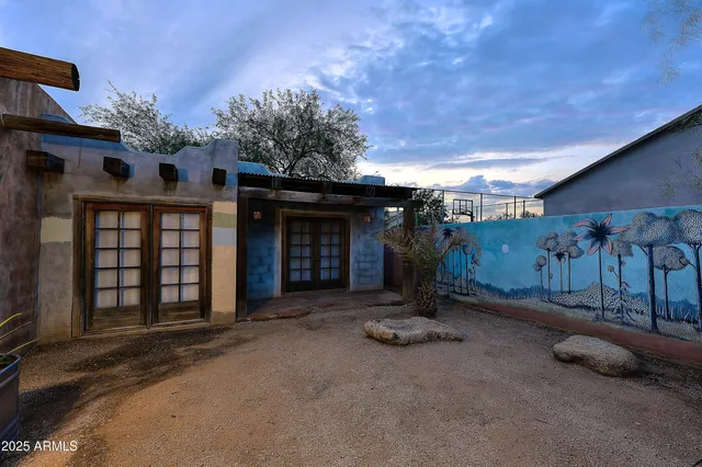 $1,200,000 | 28628 North 44th Street, Cave Creek, AZ 85331