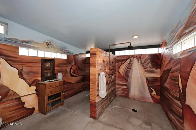 $1,200,000 | 28628 North 44th Street, Cave Creek, AZ 85331