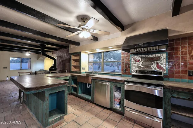 $1,200,000 | 28628 North 44th Street, Cave Creek, AZ 85331