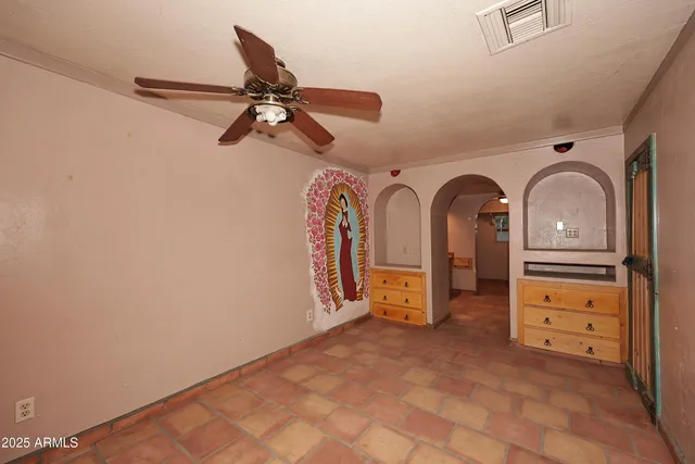 $1,200,000 | 28628 North 44th Street, Cave Creek, AZ 85331