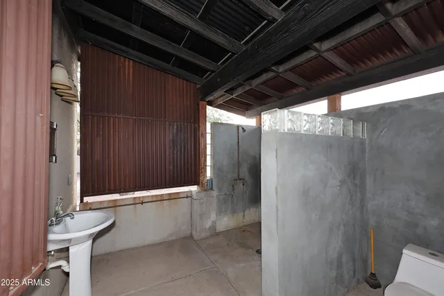 $1,200,000 | 28628 North 44th Street, Cave Creek, AZ 85331