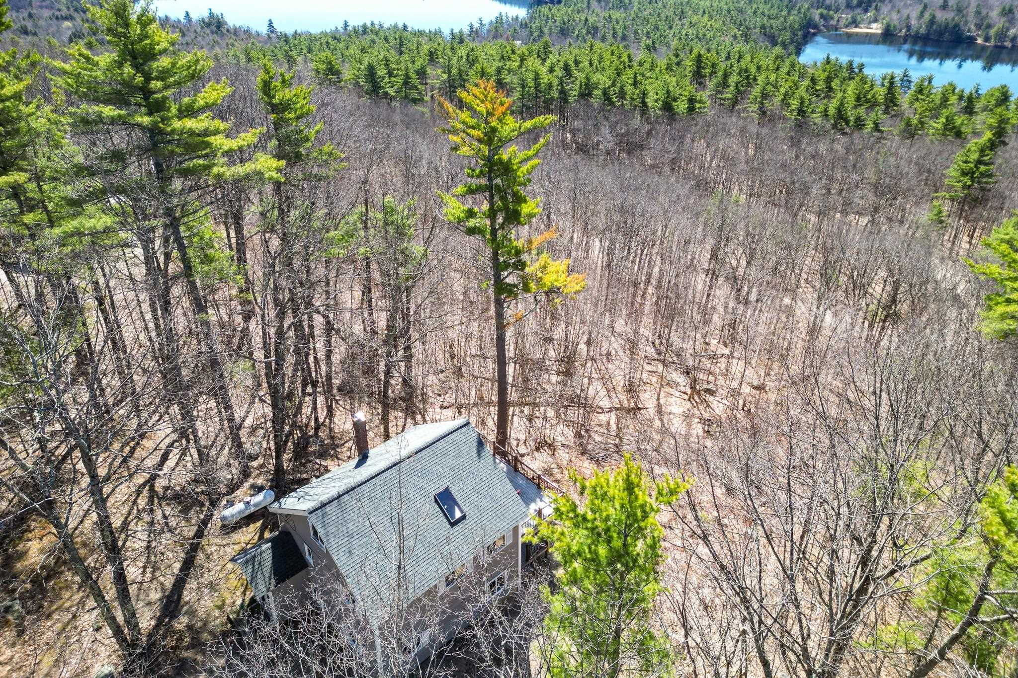 27 Upper Lake View Drive Madison, NH 03849 - Photo 5 of 50