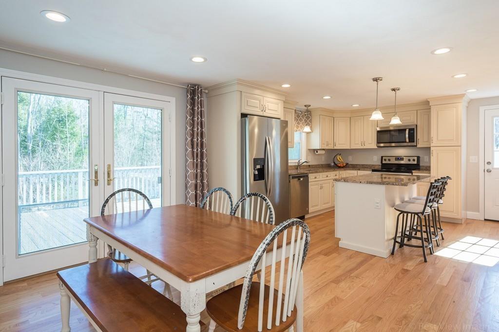 918 Brockelman Road Lancaster, MA 01523 - Photo 8 of 33 Gallery Image 8