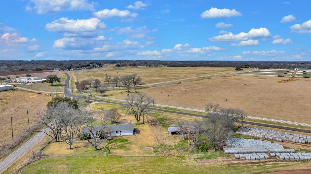 201 Old Steinbeck Road Waco, TX 76708 - Photo 32 of 33
