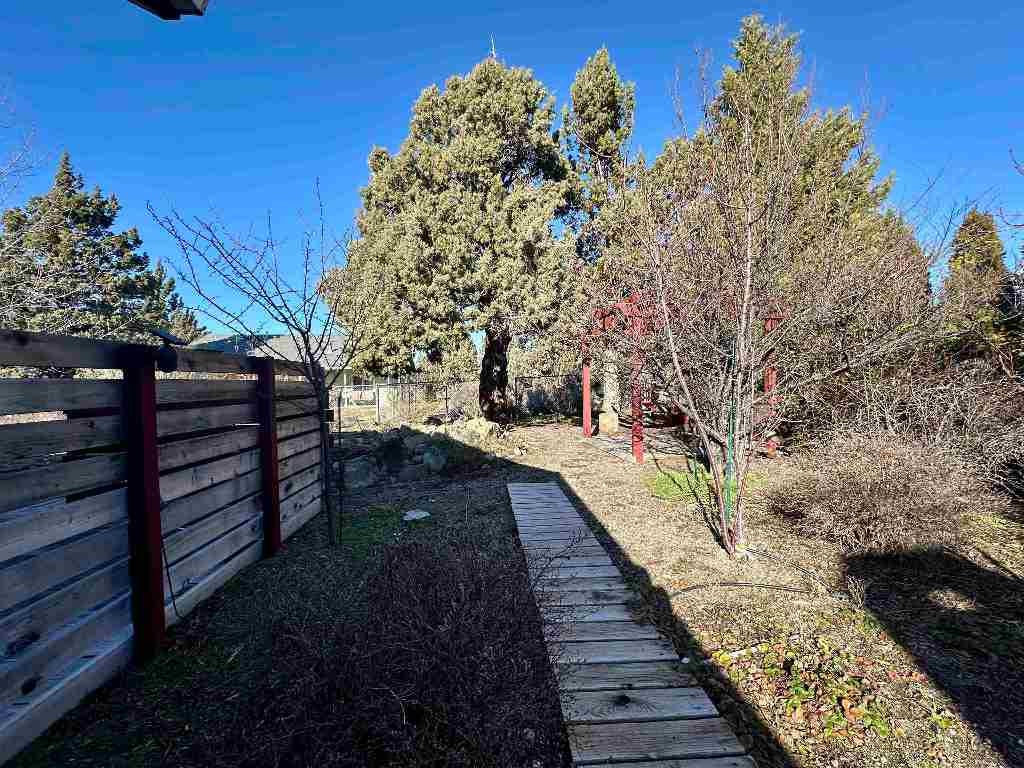 16531 Friar Road Weed, CA 96094 - Photo 39 of 47 Gallery Image 39