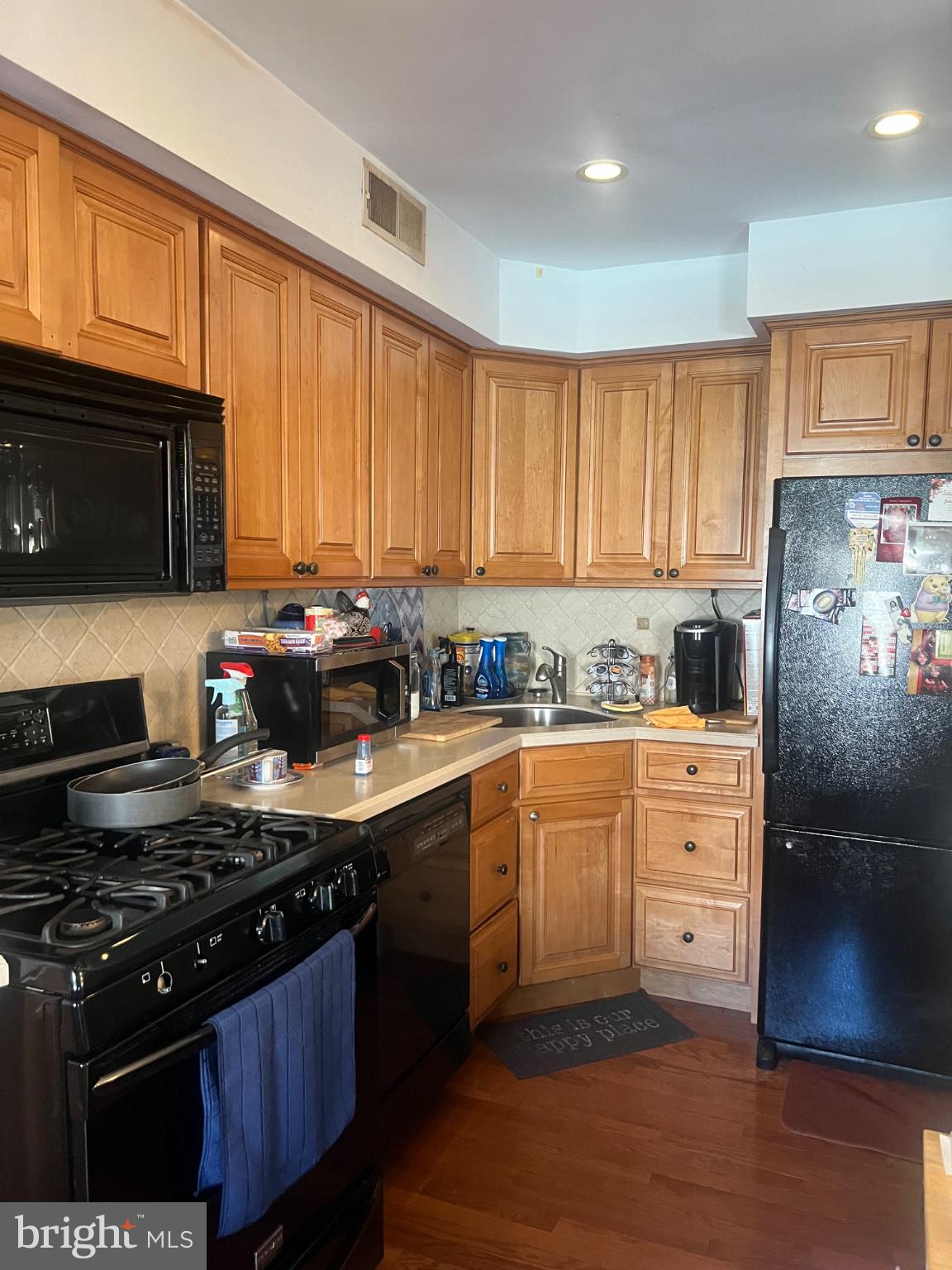9022 Wesleyan Road Philadelphia, PA 19136 - Photo 5 of 21 Gallery Image 5