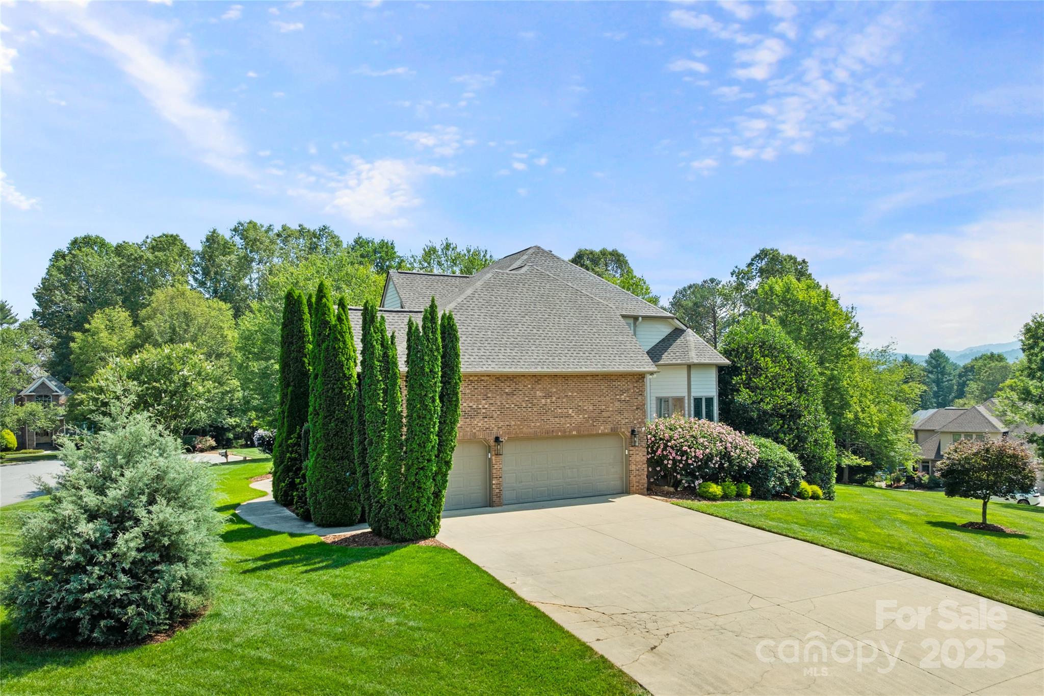 71 Portobello Road Arden, NC 28704 - Photo 3 of 33 Gallery Image 3