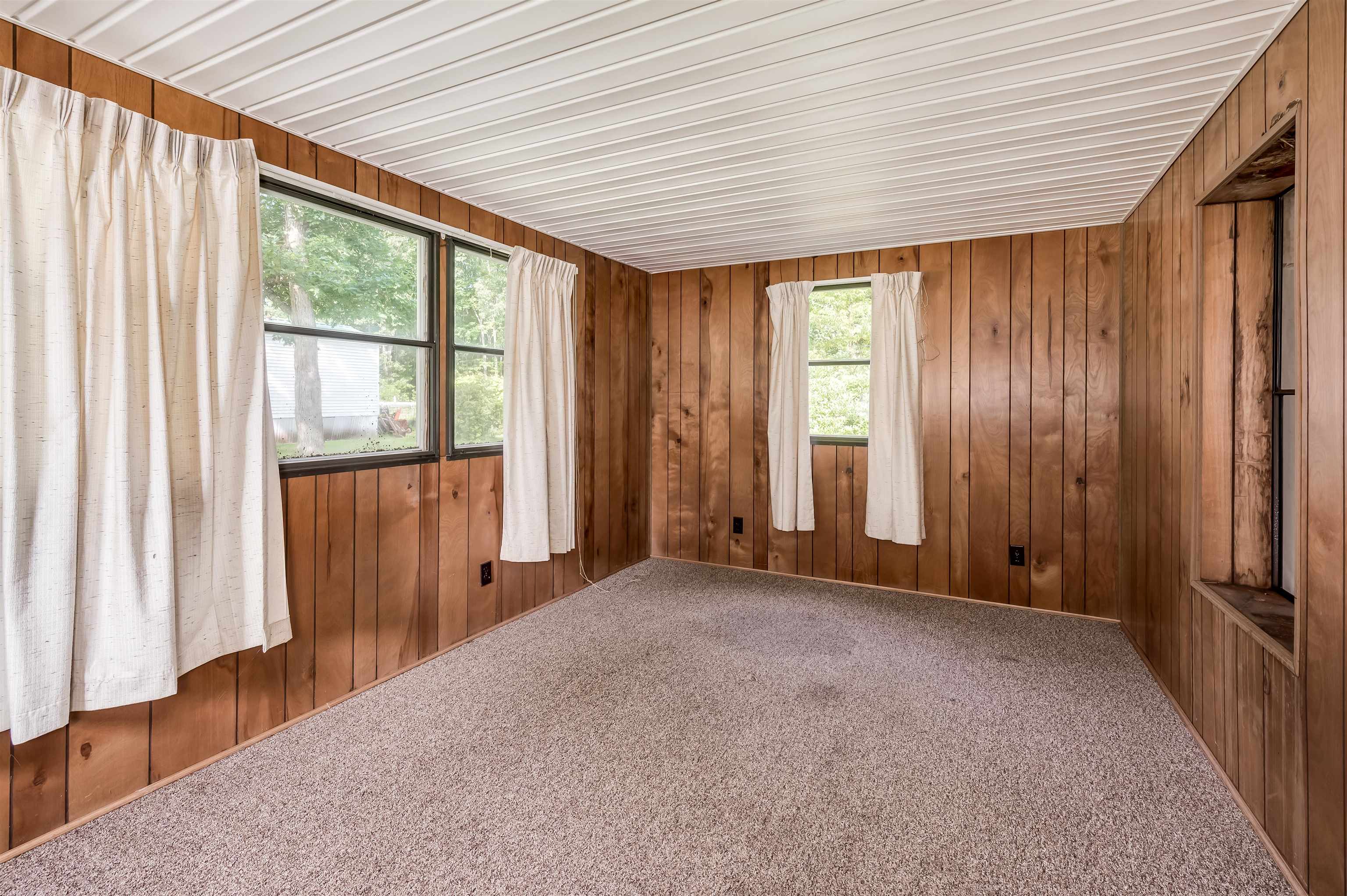 70 Trade Wind Lane Rochester, NH 03867 - Photo 2 of 27