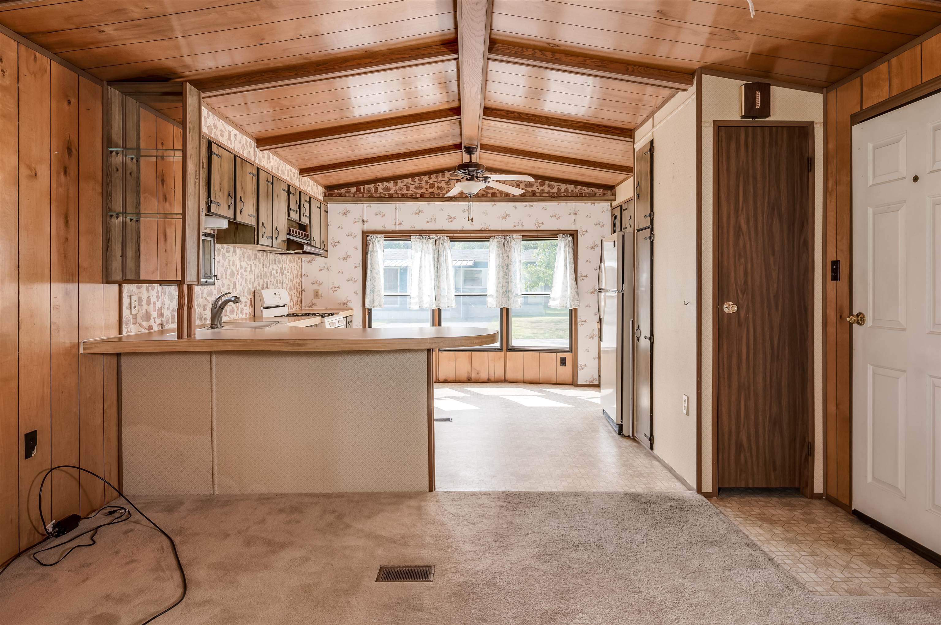 70 Trade Wind Lane Rochester, NH 03867 - Photo 8 of 27