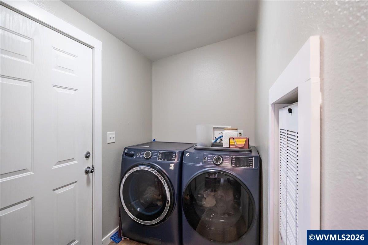 3334 Turner Road Southeast Salem, OR 97302 - Photo 16 of 38 Gallery Image 16