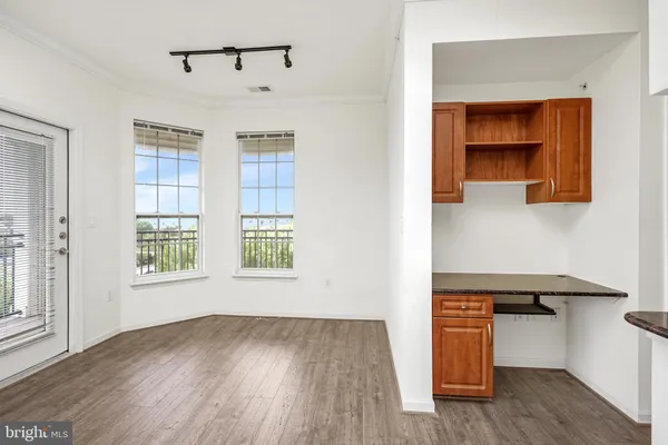 $330,000 | 12901 Centre Park Circle, Unit 420, Herndon, VA 20171