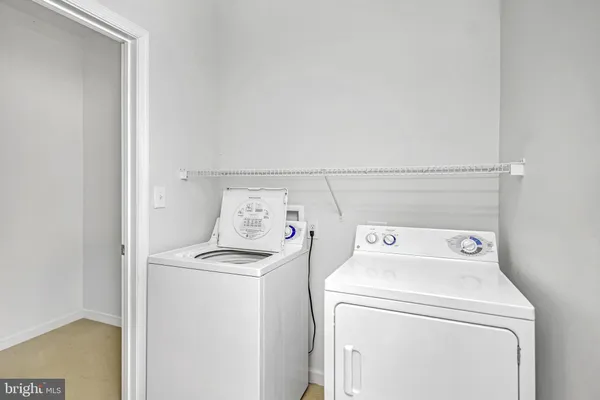 $330,000 | 12901 Centre Park Circle, Unit 420, Herndon, VA 20171