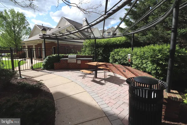 $330,000 | 12901 Centre Park Circle, Unit 420, Herndon, VA 20171